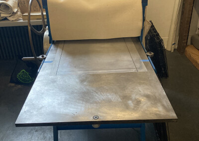 Griffin 000 Etching Press  Bed is 22.5”x44”